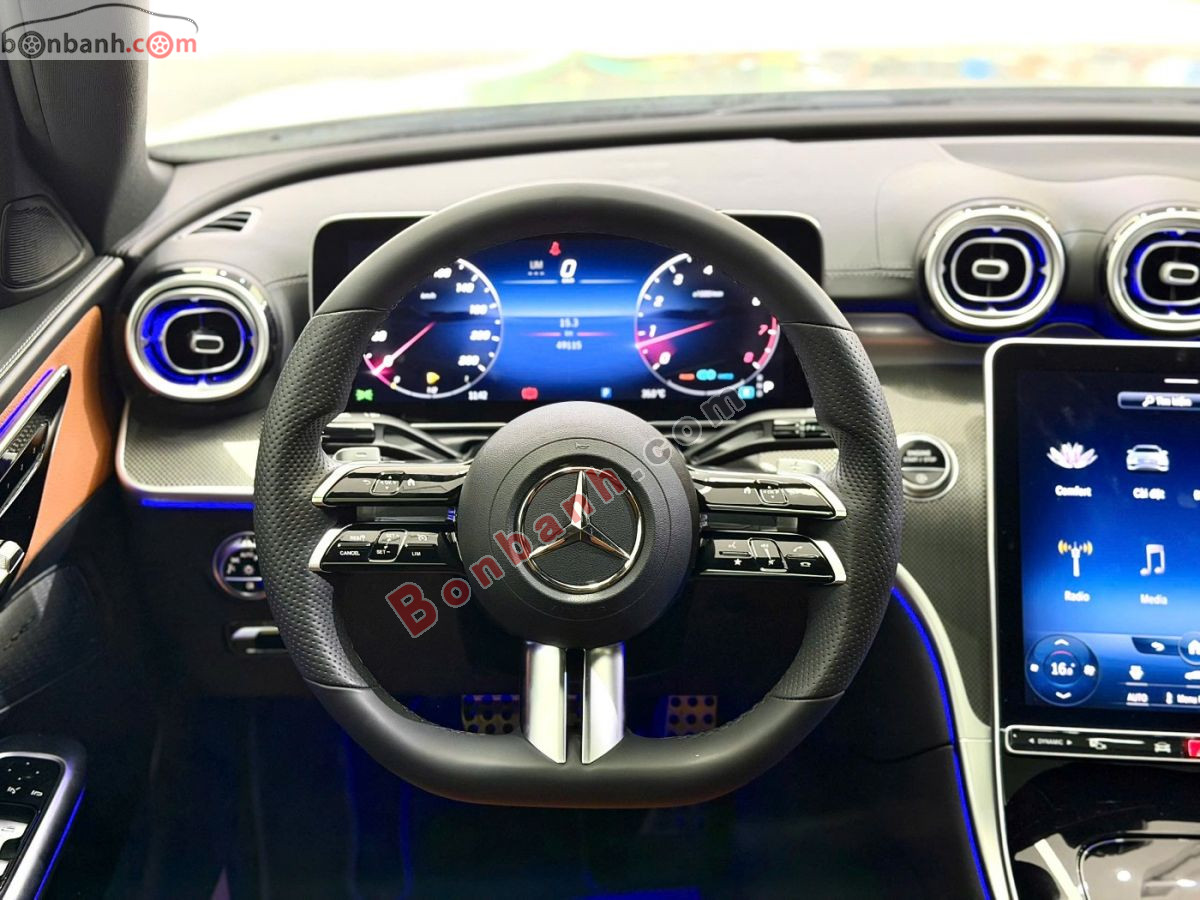 Bán ô tô Mercedes Benz C class C300 AMG - 2021 - xe cũ