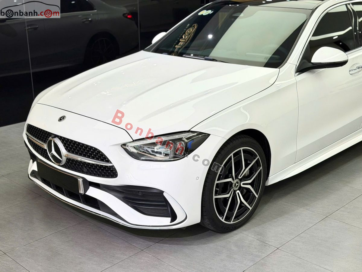 Bán ô tô Mercedes Benz C class C300 AMG - 2021 - xe cũ