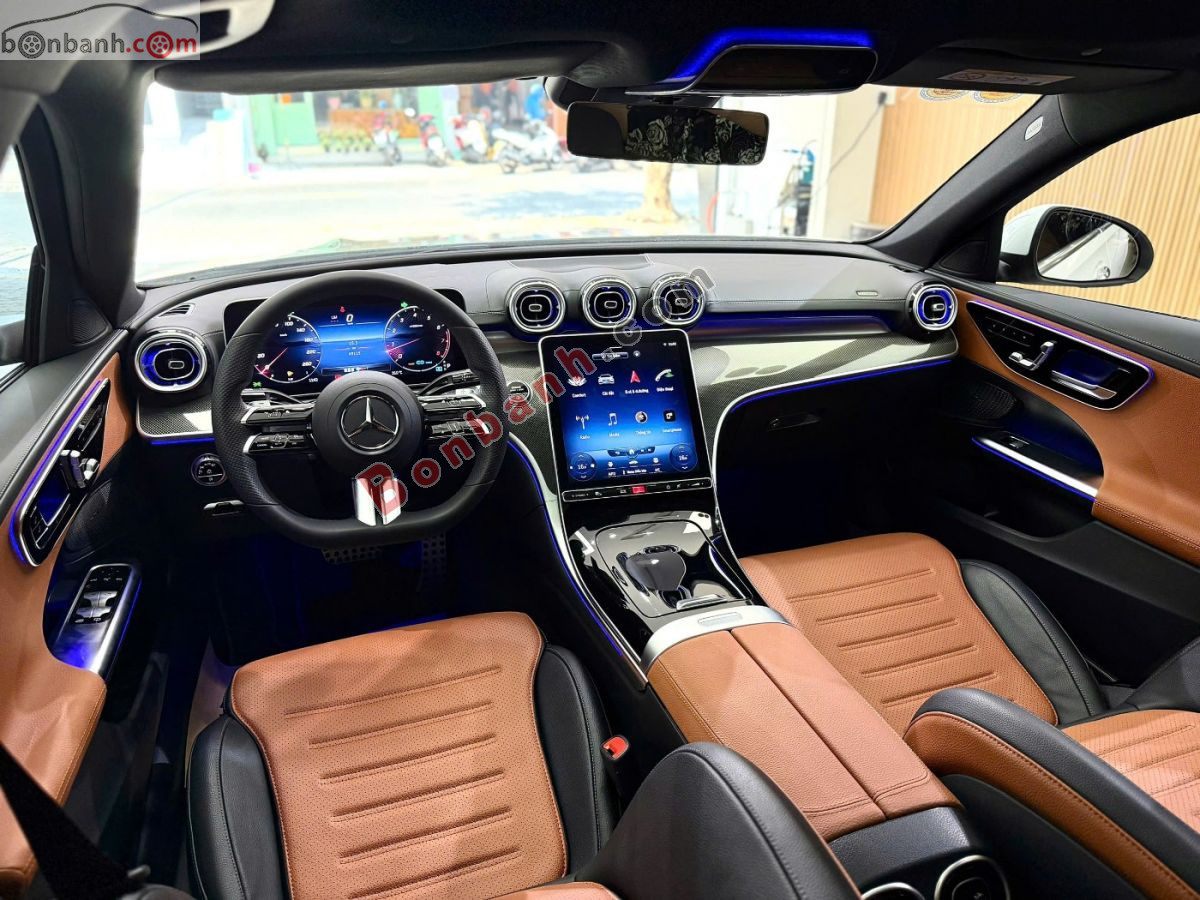 Bán ô tô Mercedes Benz C class C300 AMG - 2021 - xe cũ