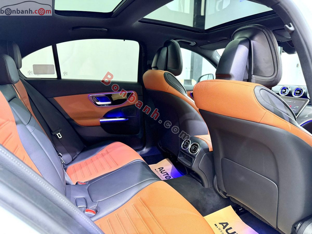 Bán ô tô Mercedes Benz C class C300 AMG - 2021 - xe cũ