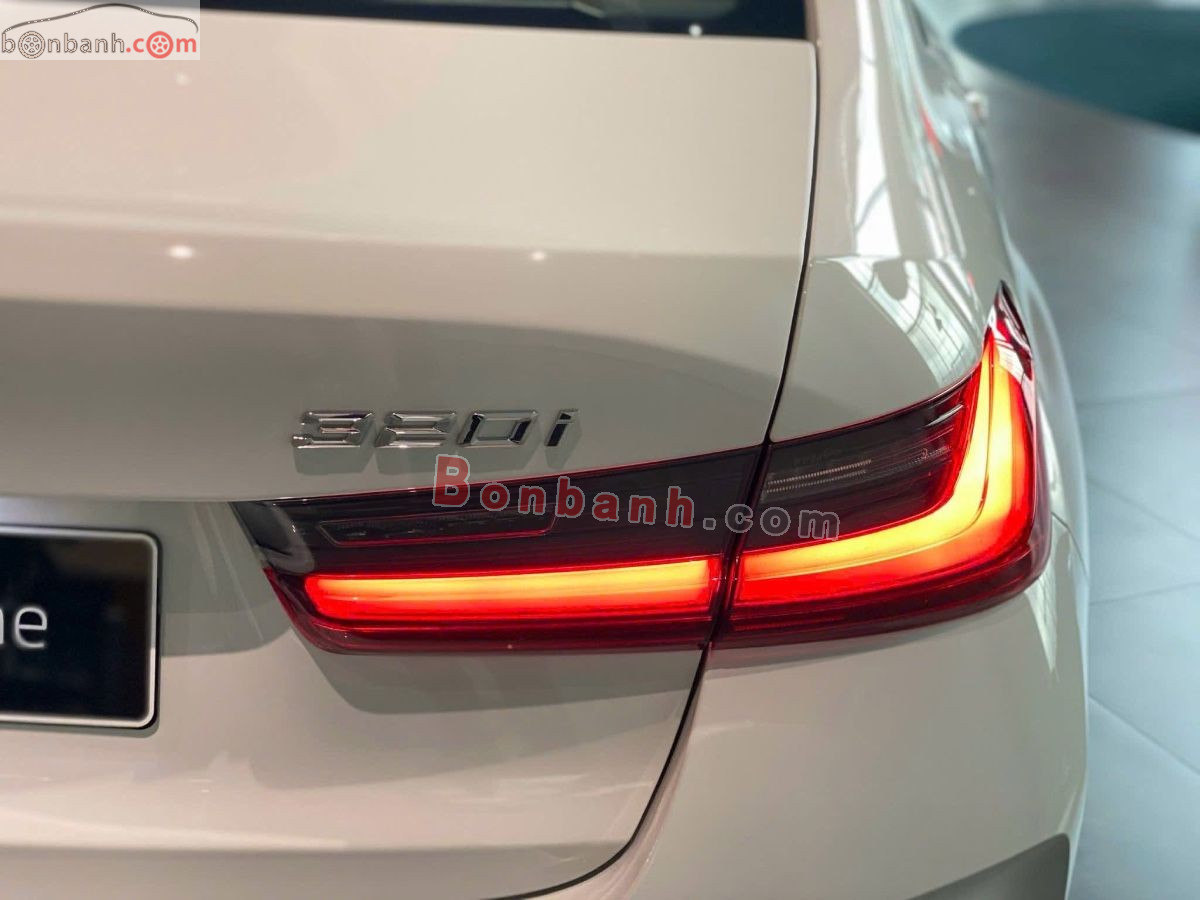 Bán ô tô BMW 3 Series 320i Sport Line - 2025 - xe mới