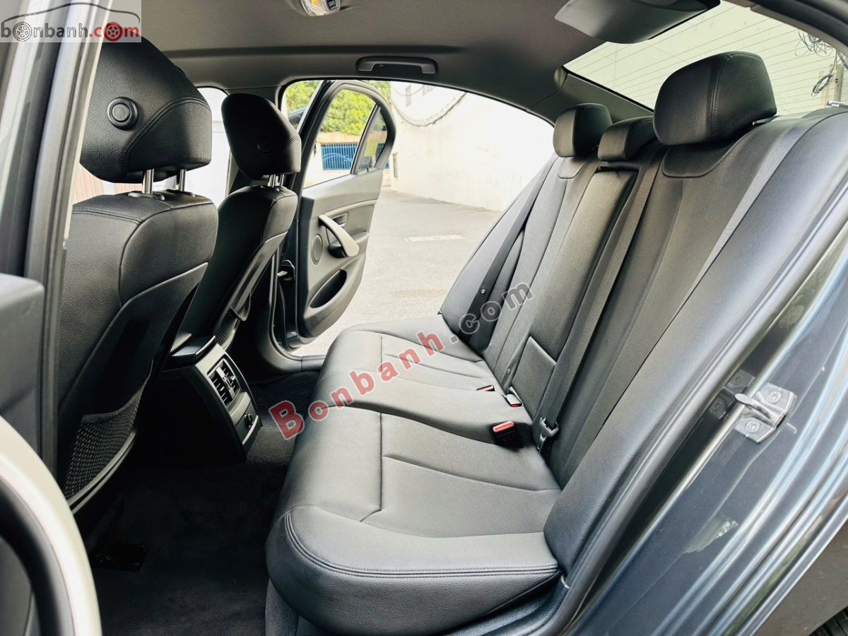 Bán ô tô BMW 3 Series 320i - 2017 - xe cũ