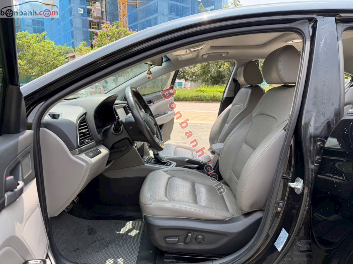 Bán ô tô Hyundai Elantra 2.0 AT - 2016 - xe cũ