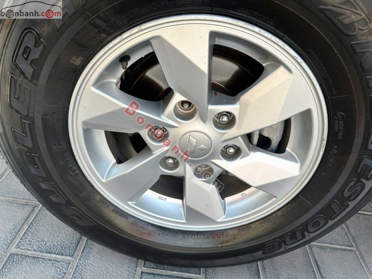 Bán ô tô Mitsubishi Triton 4x2 AT Mivec - 2018 - xe cũ