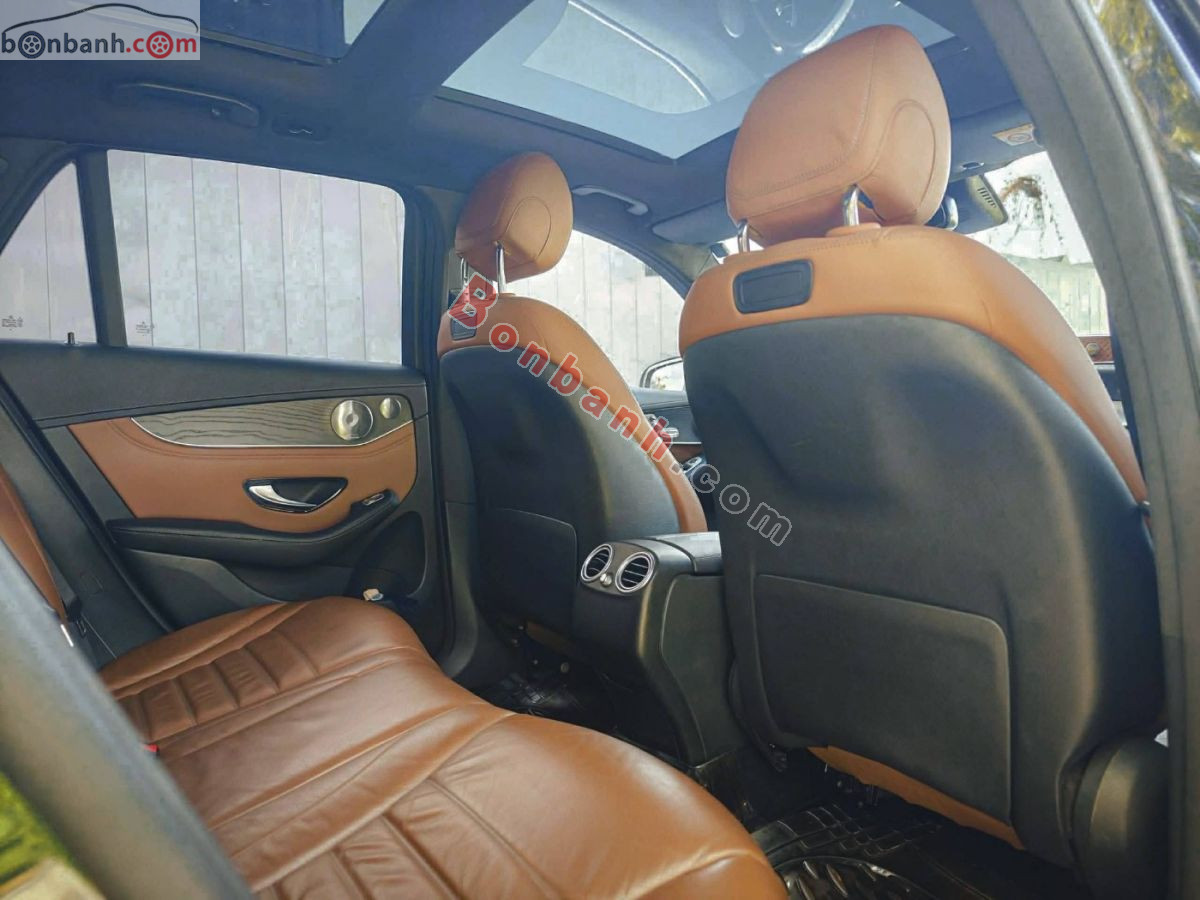 Bán ô tô Mercedes Benz GLC 300 4Matic - 2018 - xe cũ