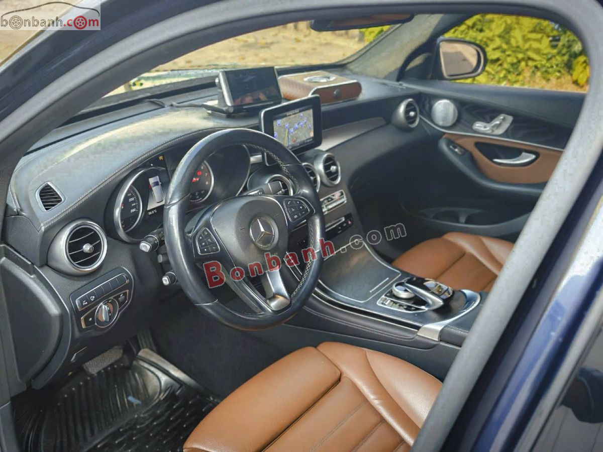 Bán ô tô Mercedes Benz GLC 300 4Matic - 2018 - xe cũ