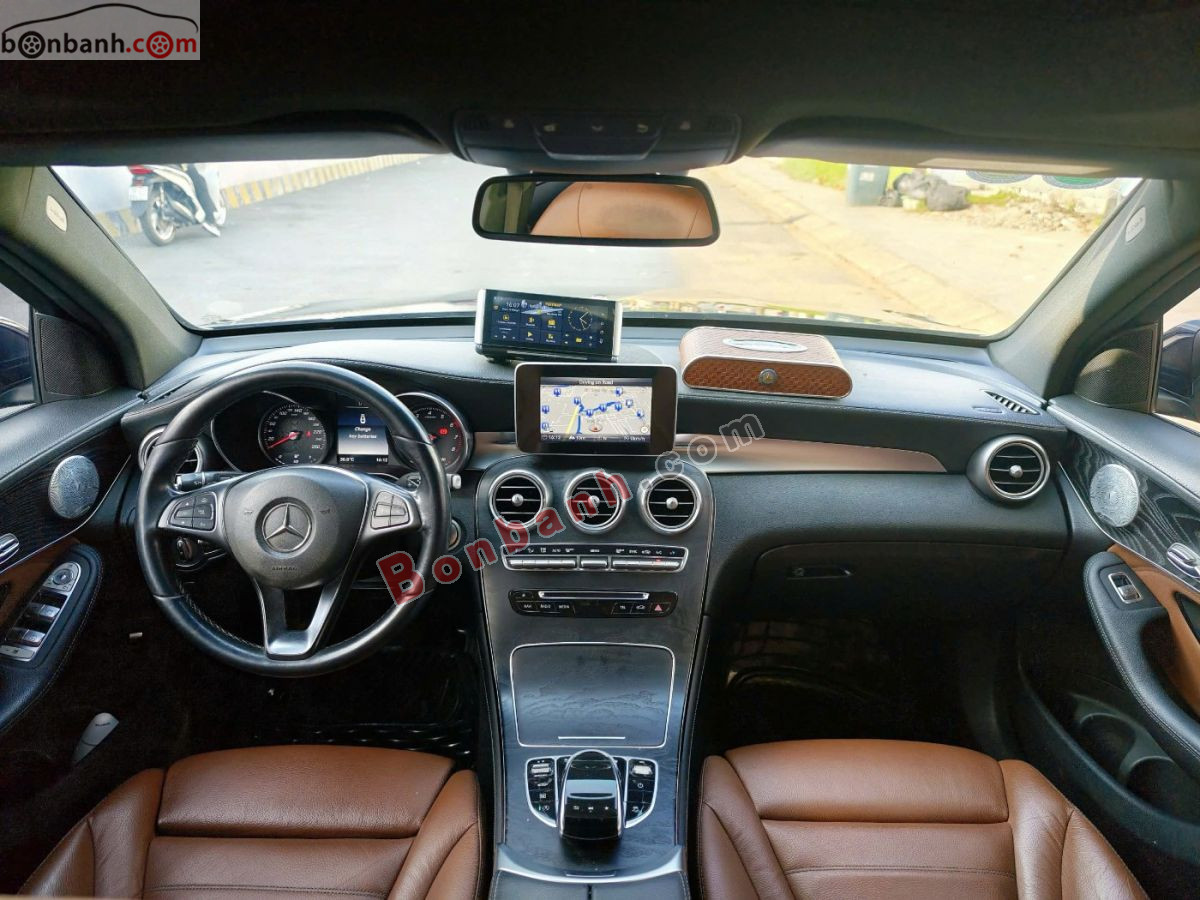 Bán ô tô Mercedes Benz GLC 300 4Matic - 2018 - xe cũ