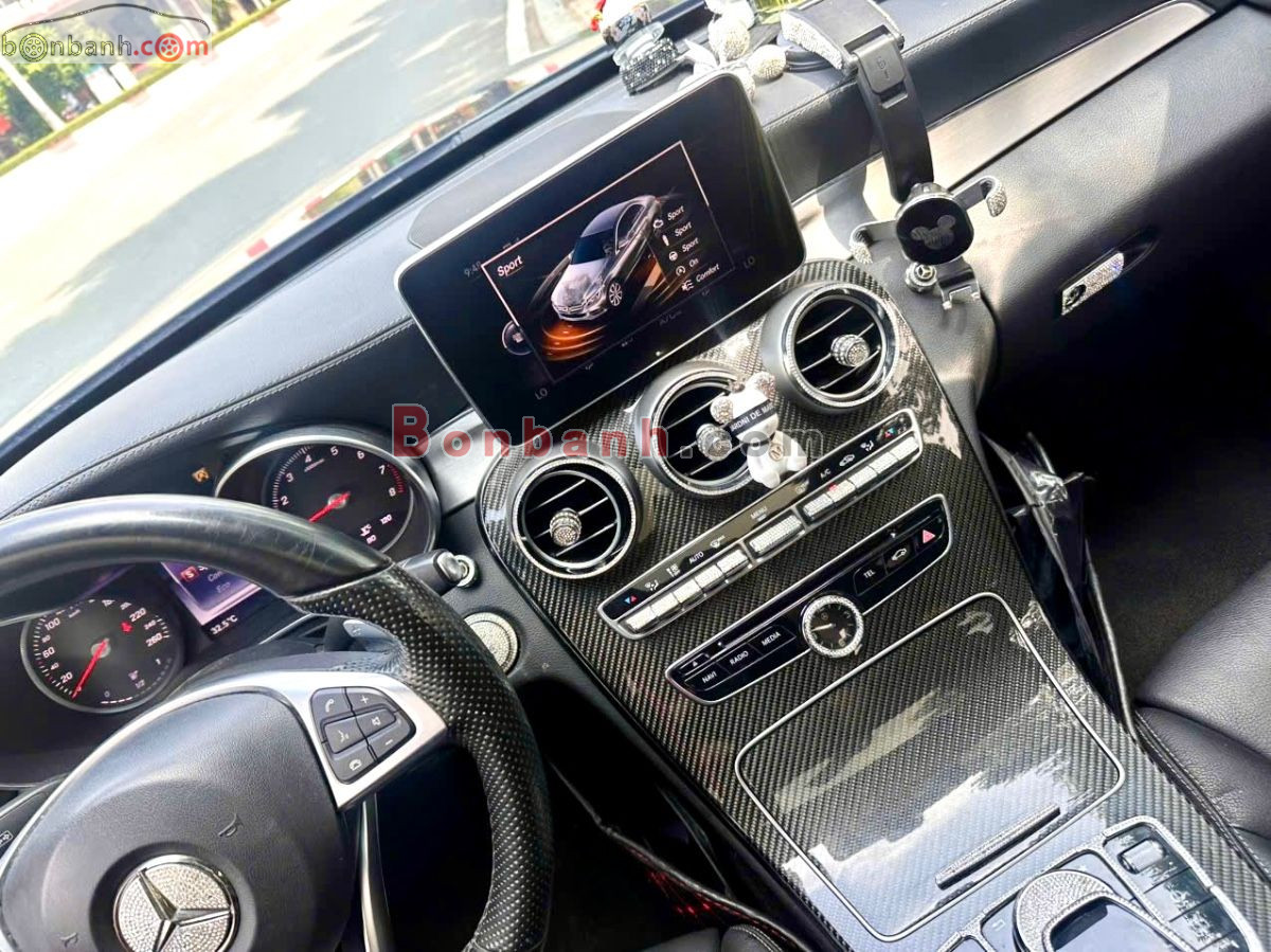 Bán ô tô Mercedes Benz C class C300 AMG - 2017 - xe cũ