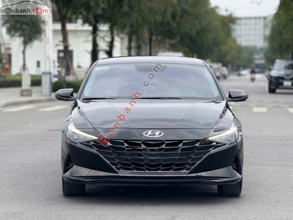 Bán ô tô Hyundai Elantra 2.0 AT Cao cấp - 2023 - xe cũ