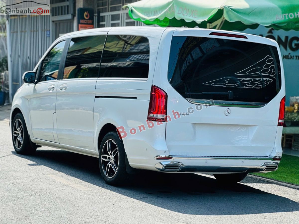 Bán ô tô Mercedes Benz V class V250 Avantgarde - 2015 - xe cũ