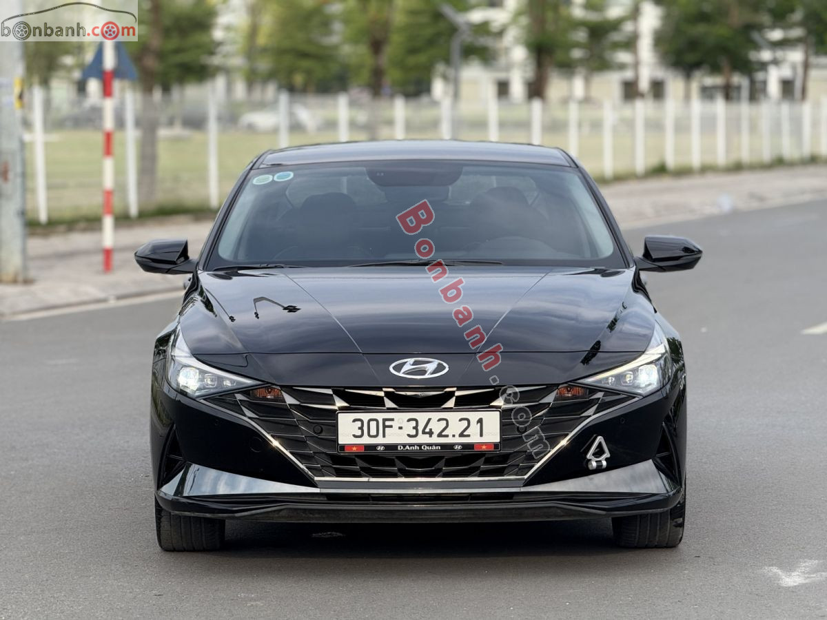 Bán ô tô Hyundai Elantra 2.0 AT Cao cấp - 2023 - xe cũ