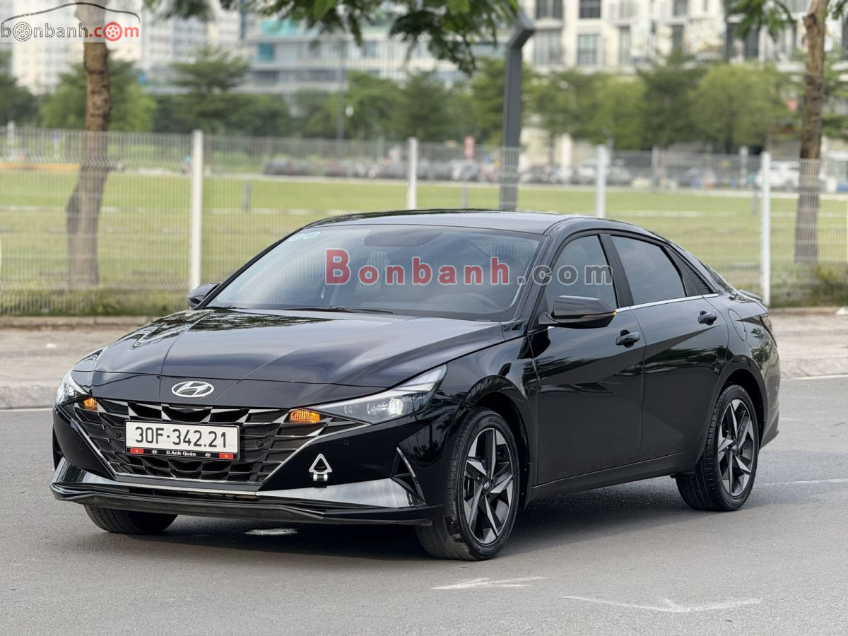 Bán ô tô Hyundai Elantra 2.0 AT Cao cấp - 2023 - xe cũ