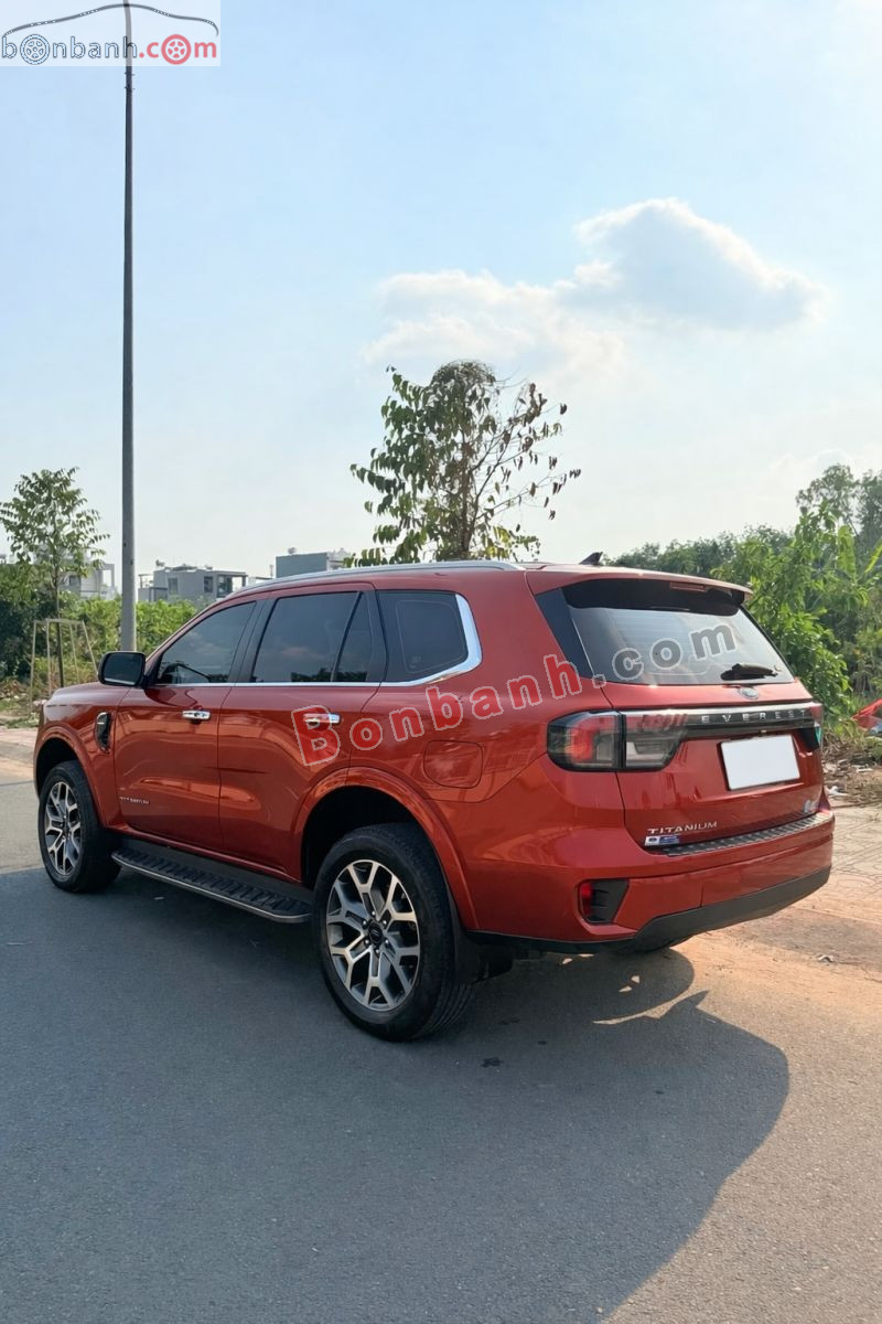 Bán ô tô Ford Everest Titanium 2.0L 4x2 AT - 2022 - xe cũ