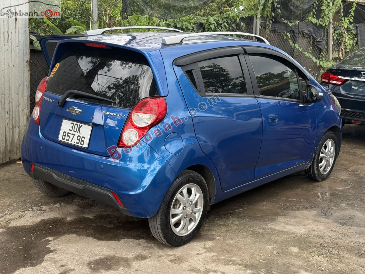 Bán ô tô Chevrolet Spark LTZ 1.0 AT Zest - 2015 - xe cũ
