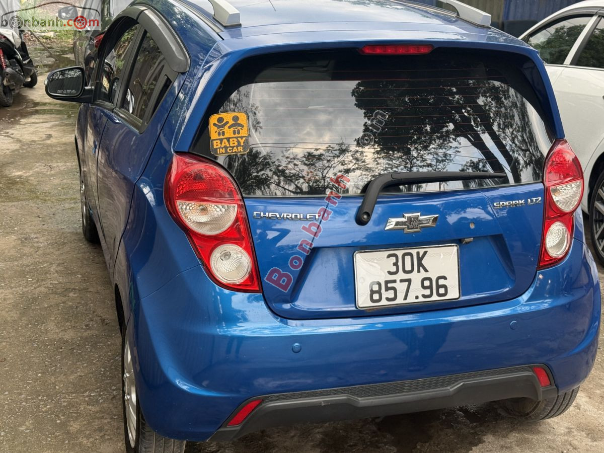 Bán ô tô Chevrolet Spark LTZ 1.0 AT Zest - 2015 - xe cũ
