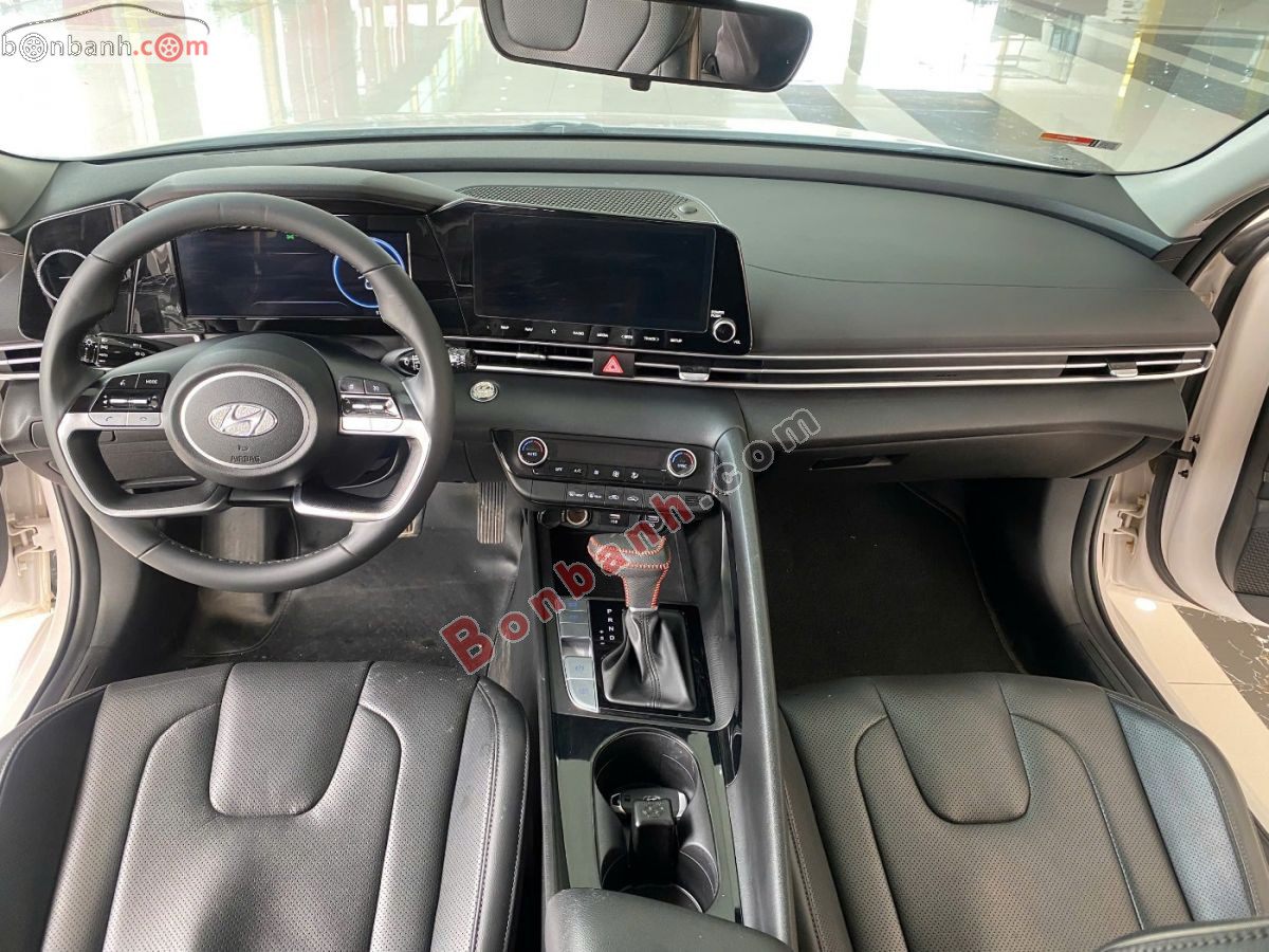 Bán ô tô Hyundai Elantra 1.6 AT Đặc biệt - 2024 - xe cũ