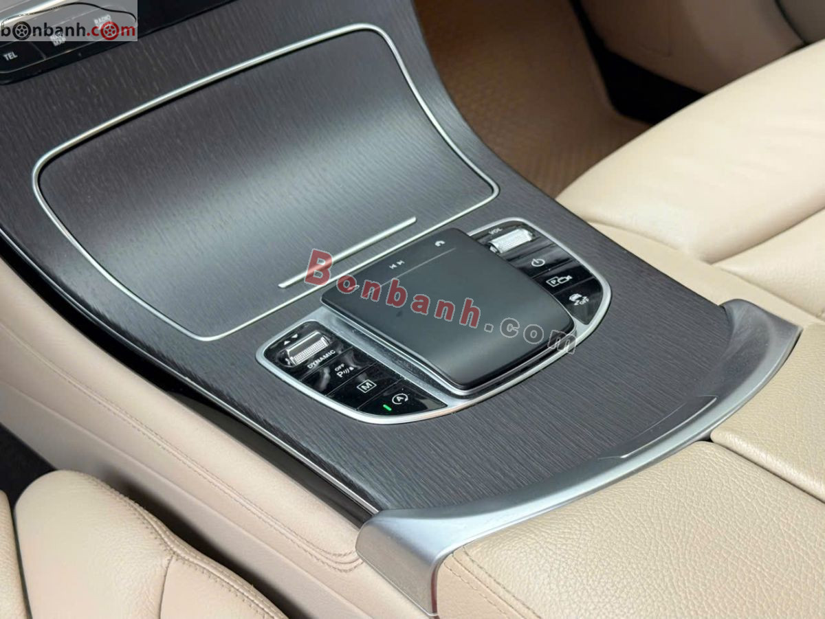 Bán ô tô Mercedes Benz GLC 300 4Matic - 2021 - xe cũ
