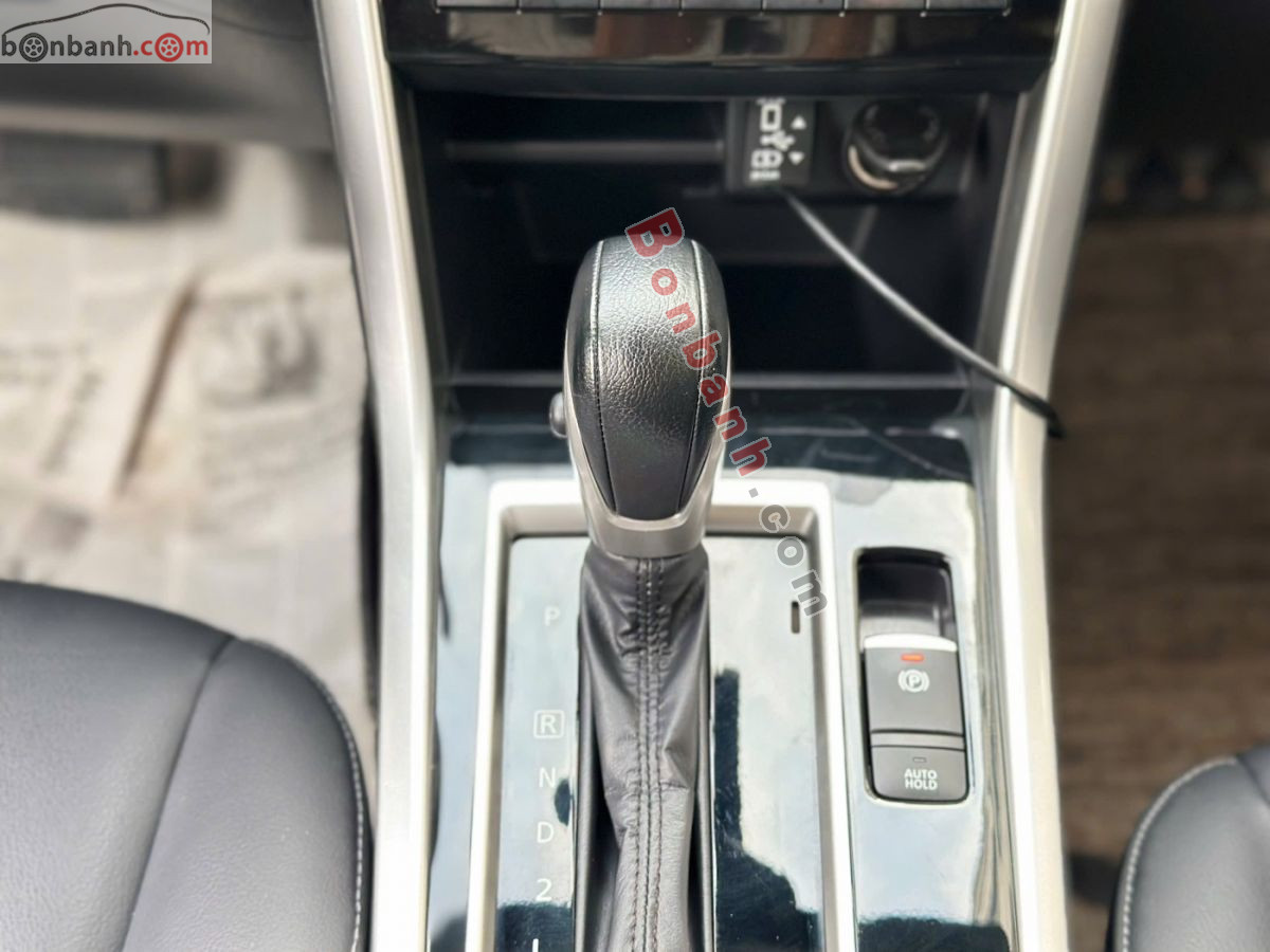 Bán ô tô Mitsubishi Xpander Premium 1.5 AT - 2023 - xe cũ