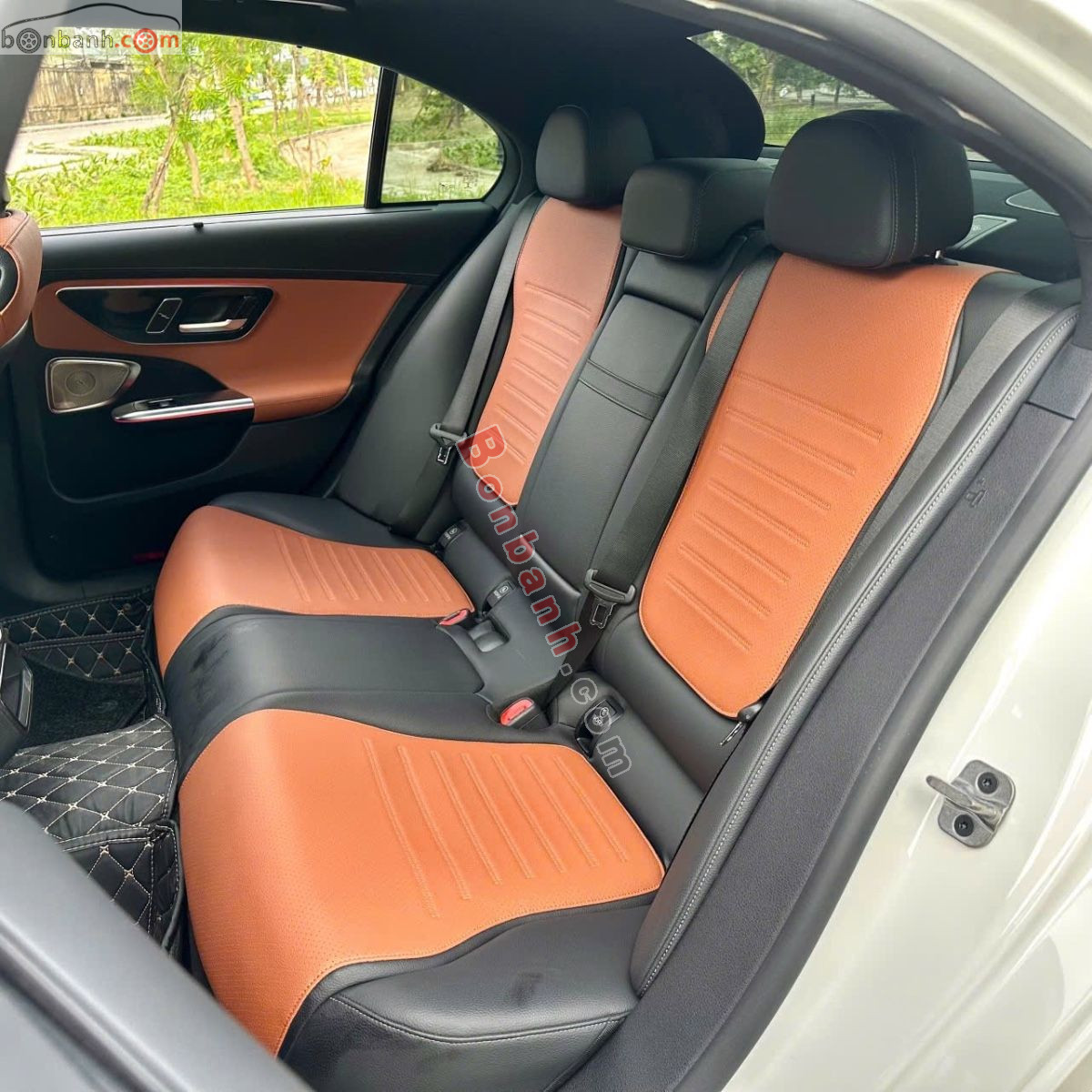 Bán ô tô Mercedes Benz C class C300 AMG - 2022 - xe cũ