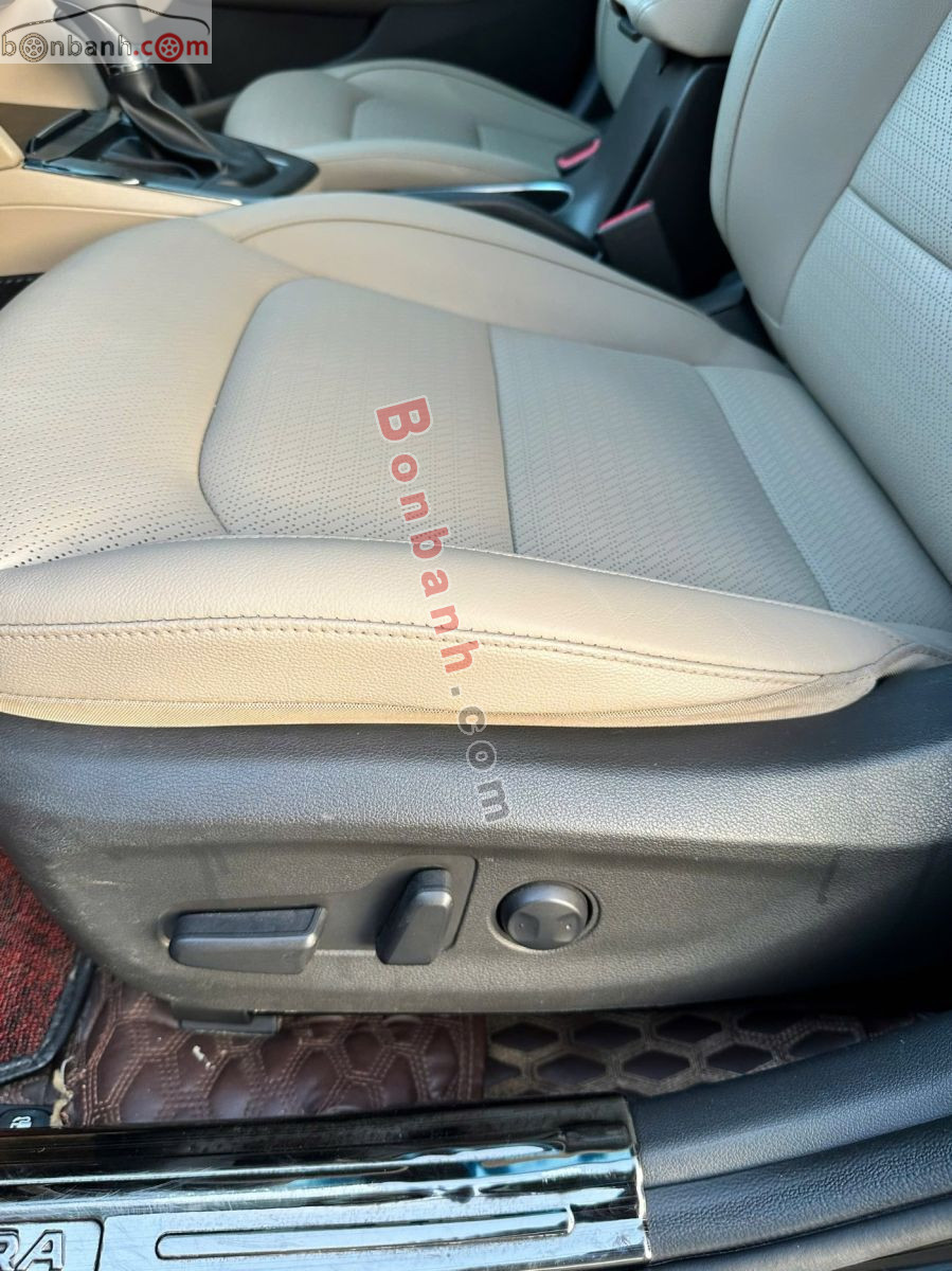 Bán ô tô Hyundai Elantra 2.0 AT - 2019 - xe cũ