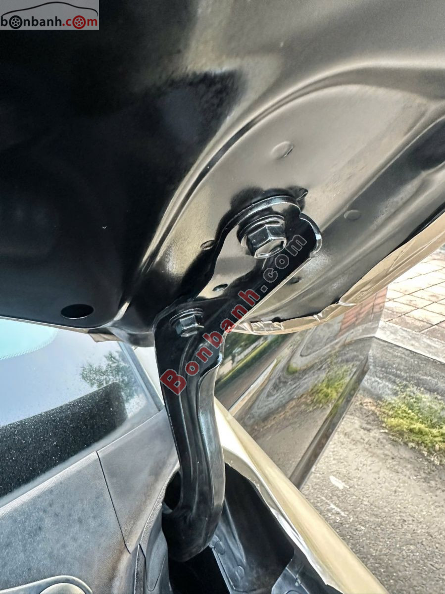 Bán ô tô Hyundai Elantra 2.0 AT - 2019 - xe cũ