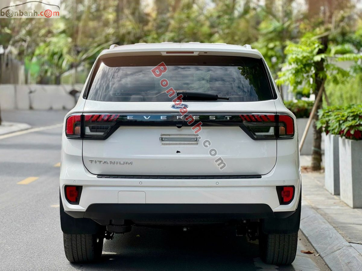 Bán ô tô Ford Everest Titanium 2.0L 4x2 AT - 2023 - xe cũ