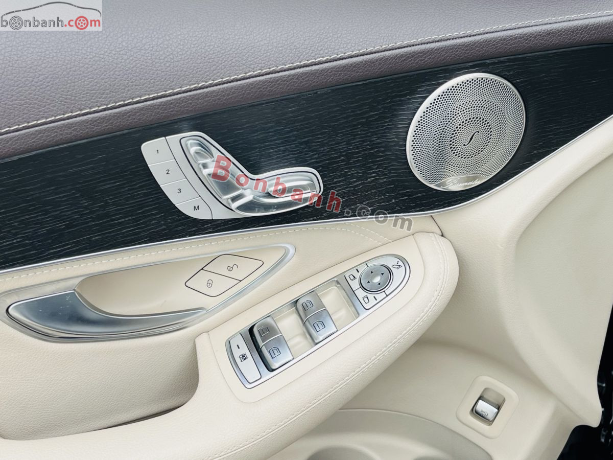 Bán ô tô Mercedes Benz GLC 300 4Matic - 2021 - xe cũ