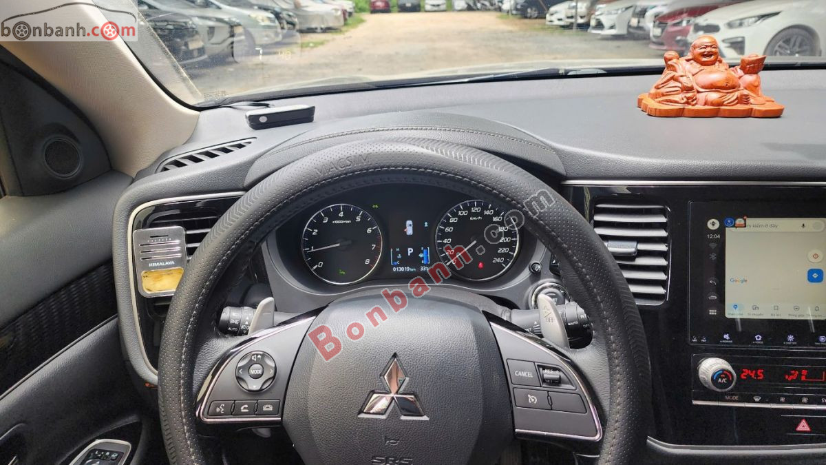Bán ô tô Mitsubishi Outlander Premium 2.0 CVT - 2024 - xe cũ