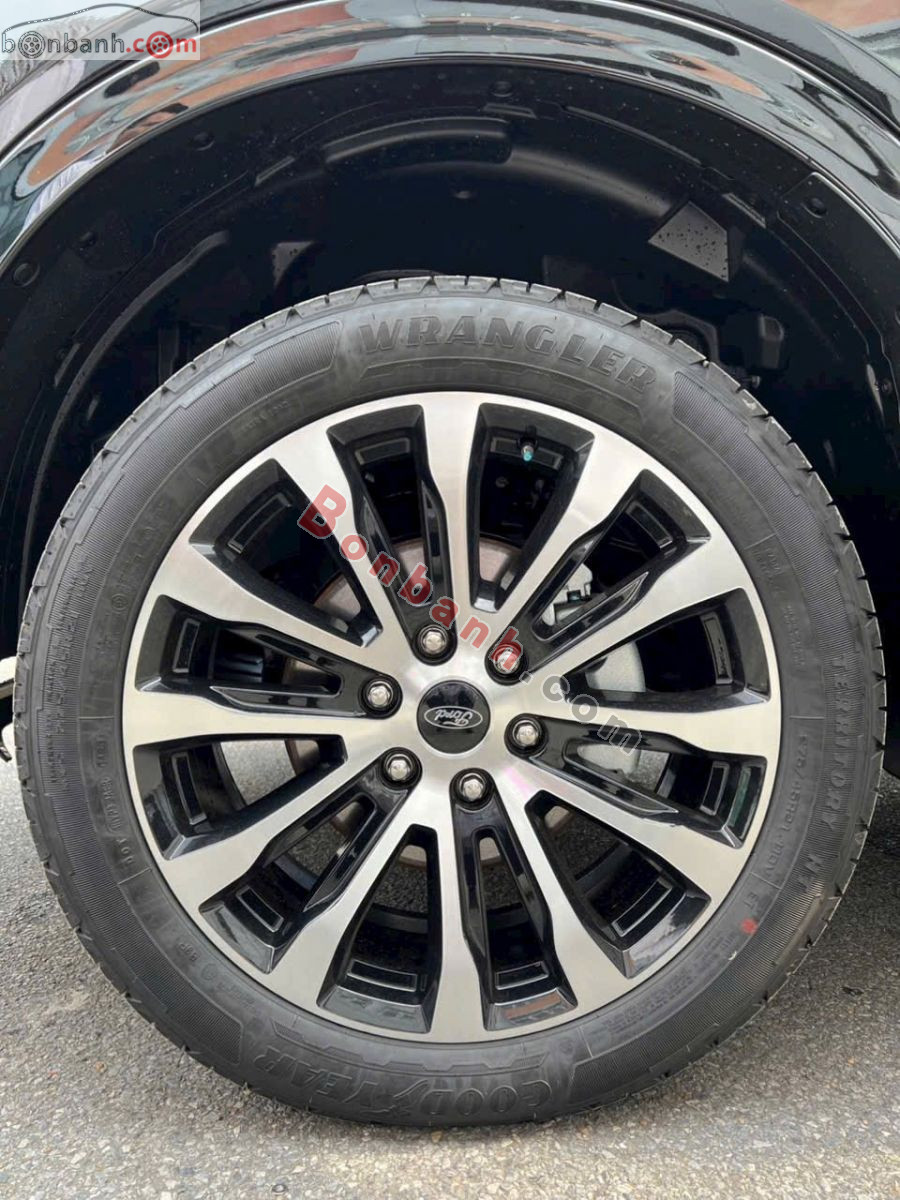 Bán ô tô Ford Everest Platinum+ 2.3L 4x4 AT - 2026 - xe mới