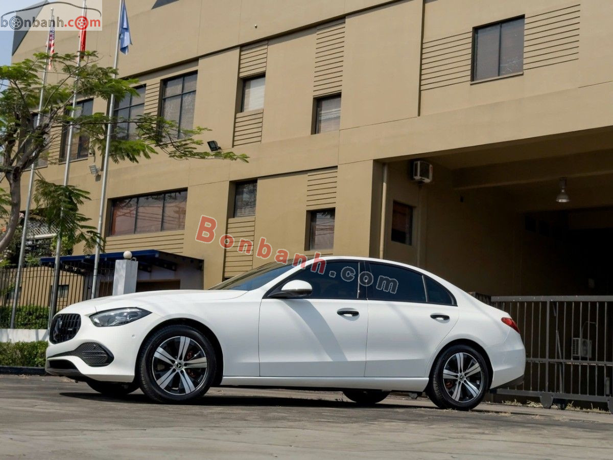 Bán ô tô Mercedes Benz C class C200 Avantgarde Plus - 2022 - xe cũ