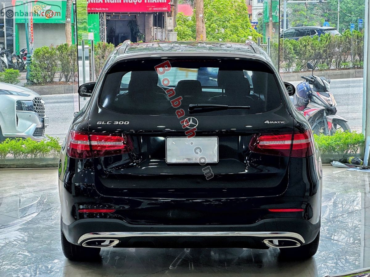 Bán ô tô Mercedes Benz GLC 300 4Matic - 2018 - xe cũ