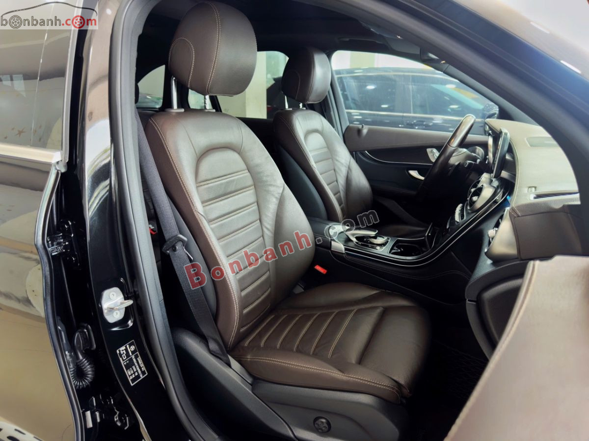 Bán ô tô Mercedes Benz GLC 300 4Matic - 2018 - xe cũ