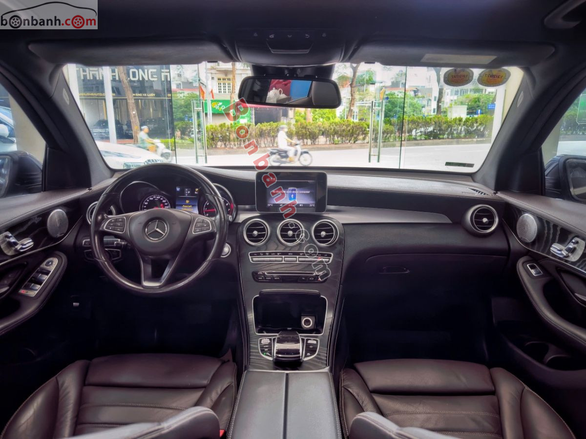 Bán ô tô Mercedes Benz GLC 300 4Matic - 2018 - xe cũ