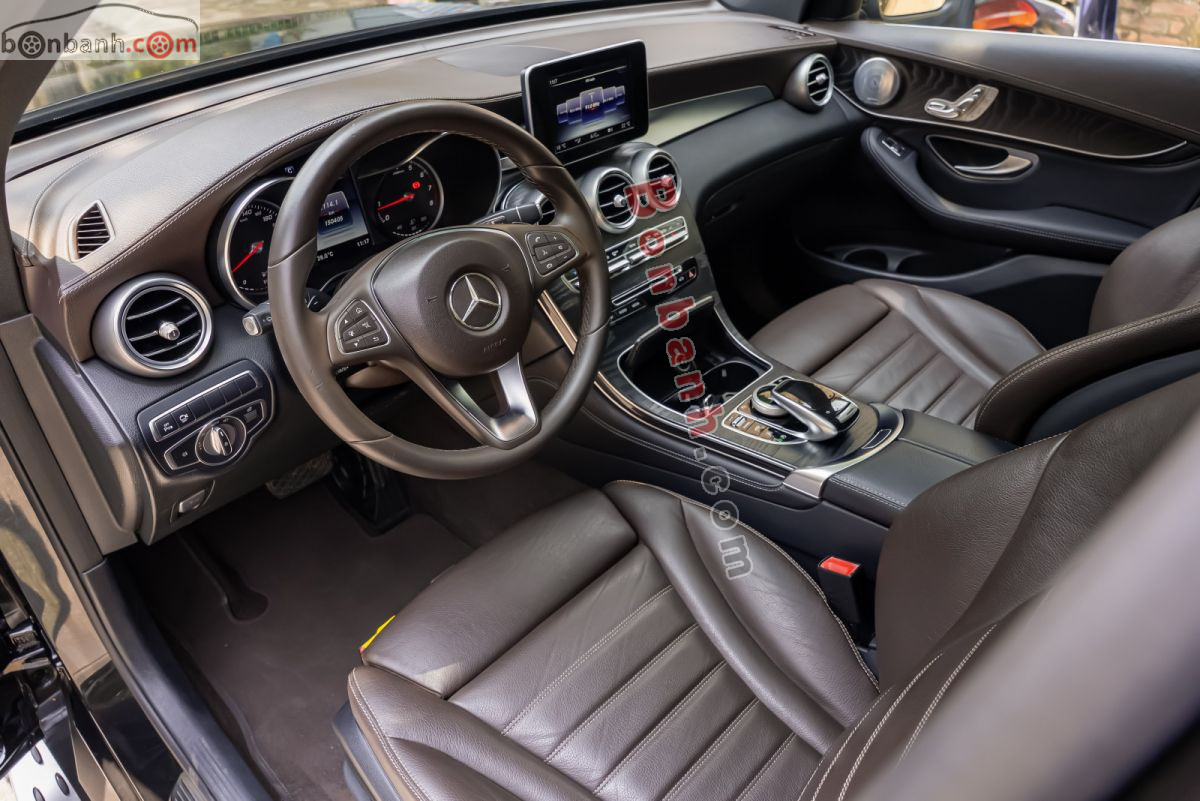 Bán ô tô Mercedes Benz GLC 300 4Matic - 2017 - xe cũ