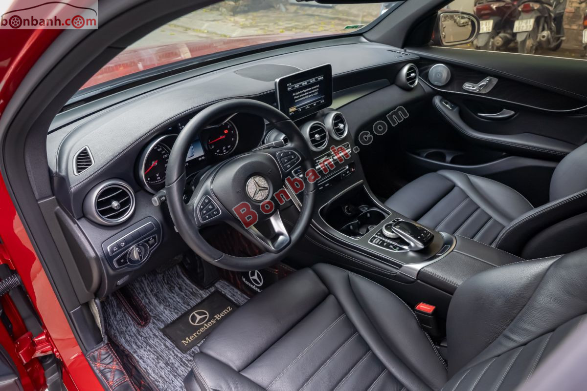 Bán ô tô Mercedes Benz GLC 300 4Matic - 2019 - xe cũ