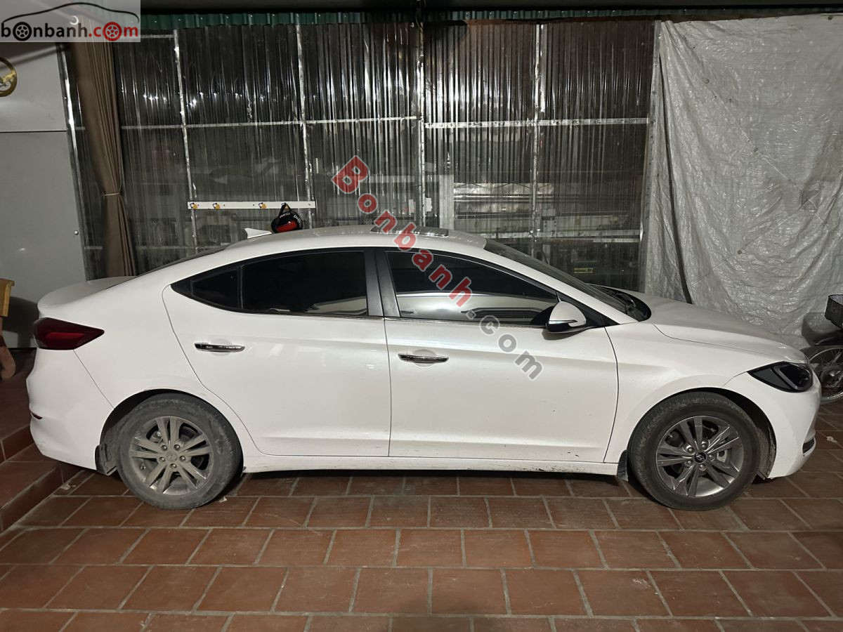 Bán ô tô Hyundai Elantra 1.6 AT - 2018 - xe cũ
