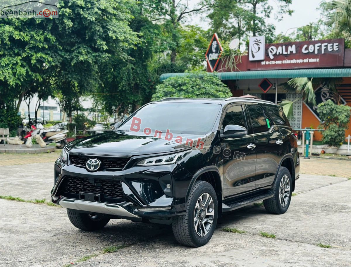 Bán ô tô Toyota Fortuner 2.4G 4x2 AT Legender - 2021 - xe cũ