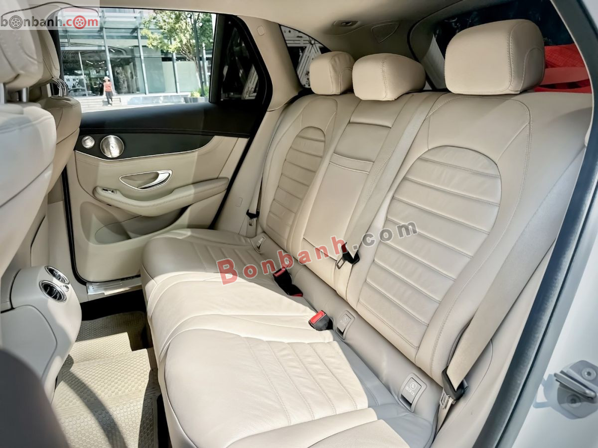 Bán ô tô Mercedes Benz GLC 300 4Matic - 2021 - xe cũ
