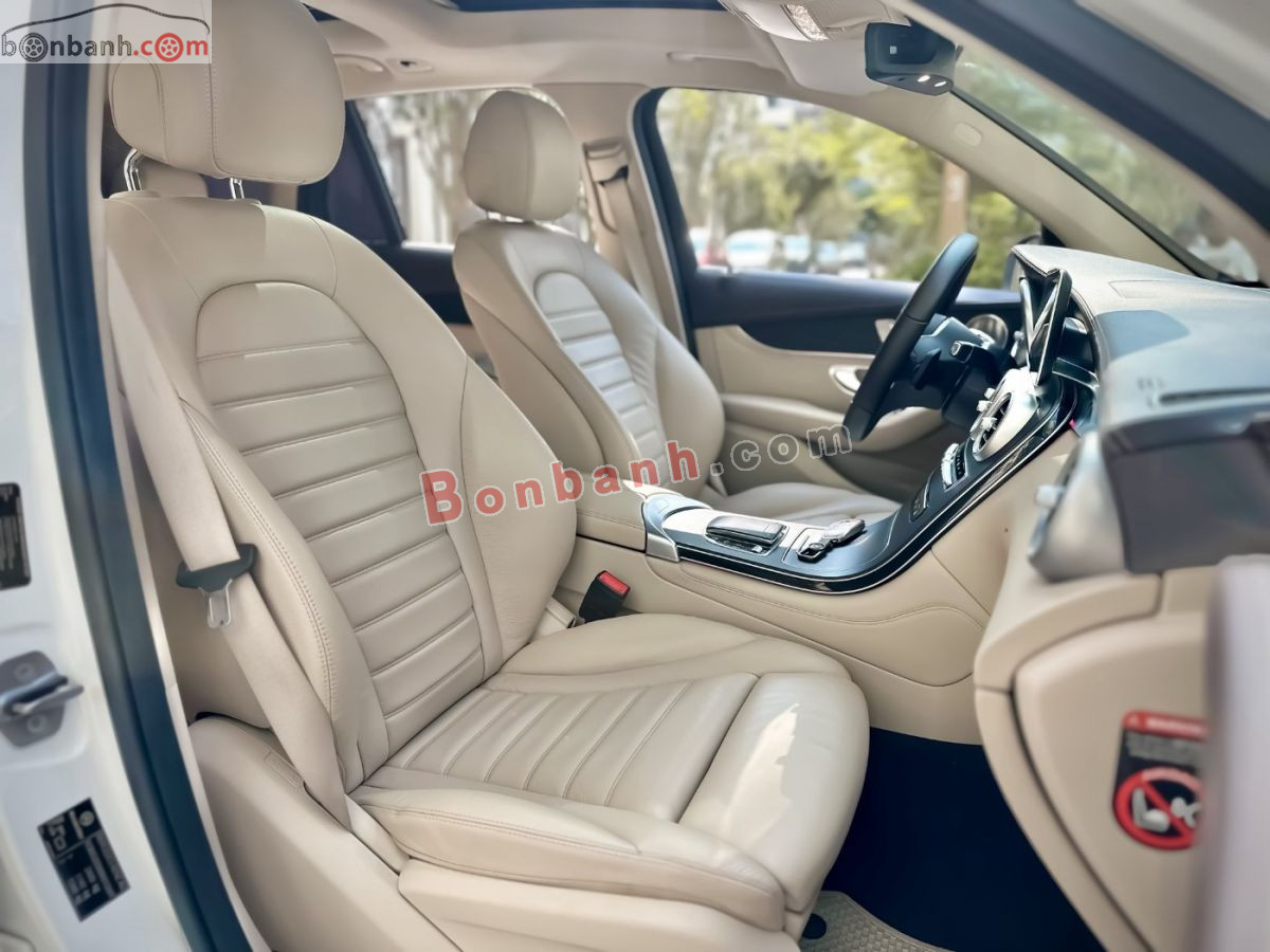 Bán ô tô Mercedes Benz GLC 300 4Matic - 2021 - xe cũ