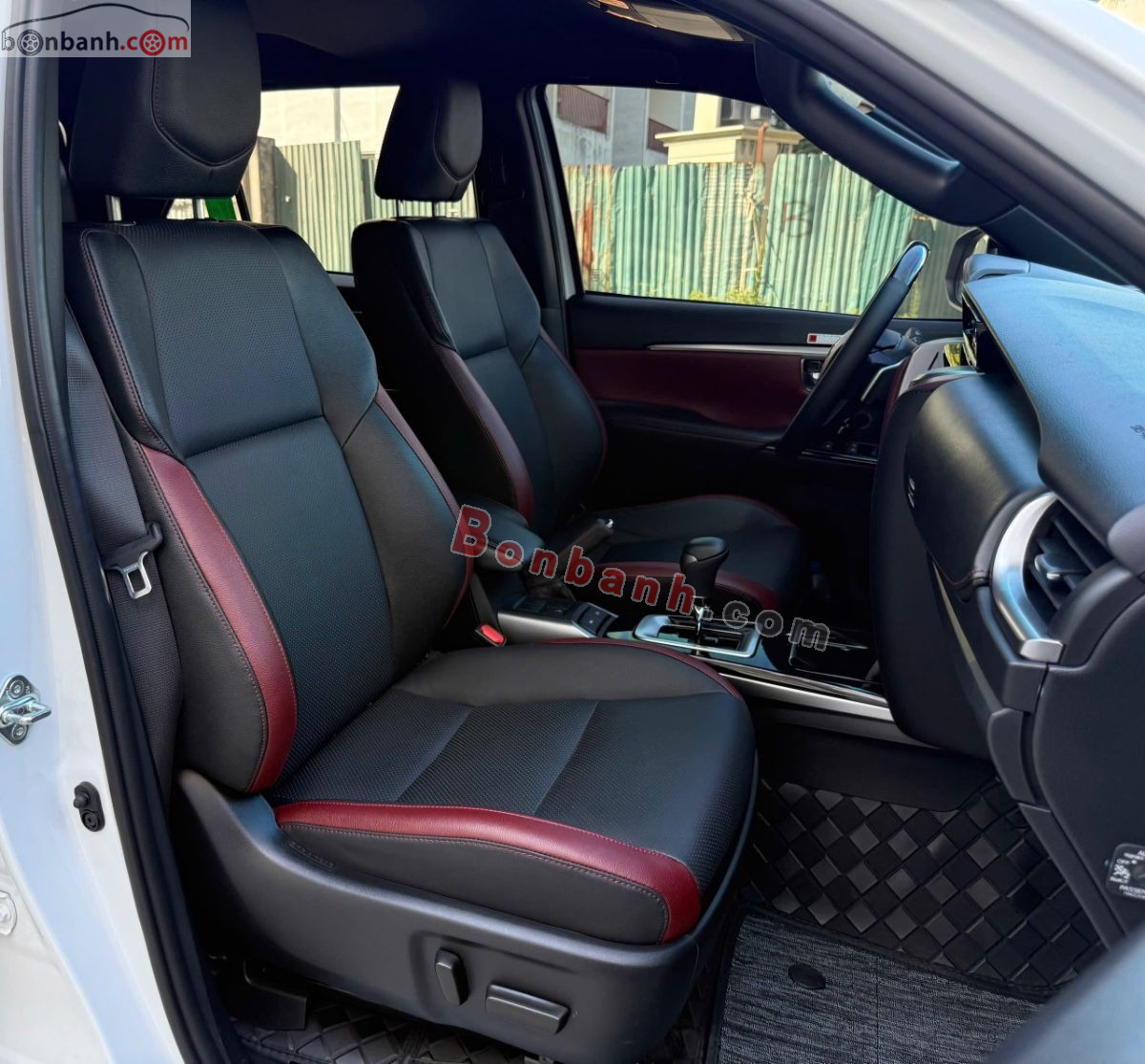 Bán ô tô Toyota Fortuner Legender 2.4L 4x2 AT - 2025 - xe cũ