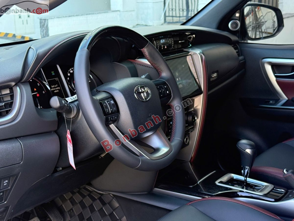 Bán ô tô Toyota Fortuner Legender 2.4L 4x2 AT - 2025 - xe cũ