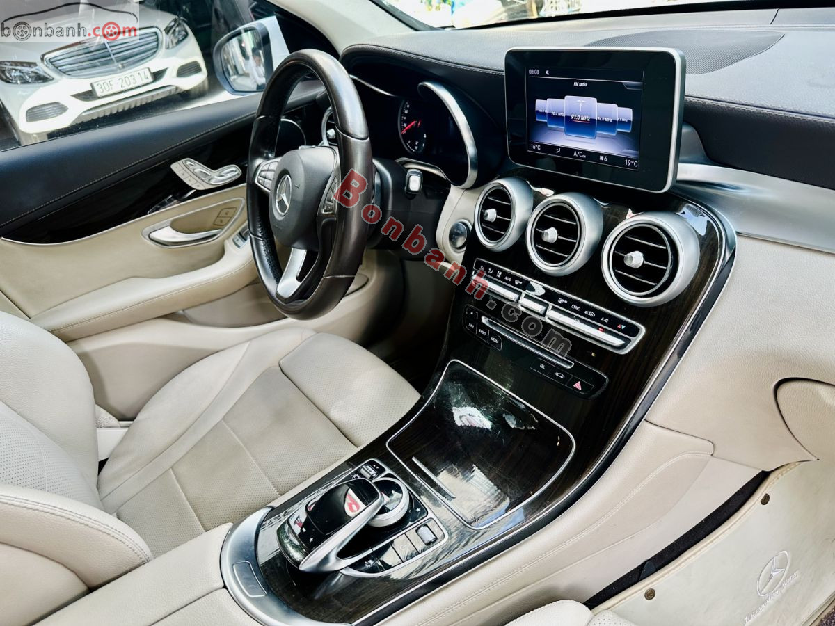 Bán ô tô Mercedes Benz GLC 200 - 2018 - xe cũ