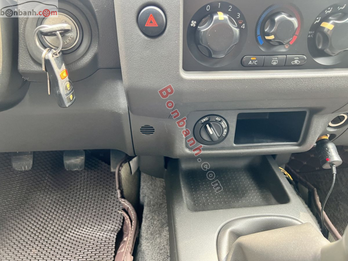 Bán ô tô Nissan Navara LE 2.5MT 4WD - 2012 - xe cũ