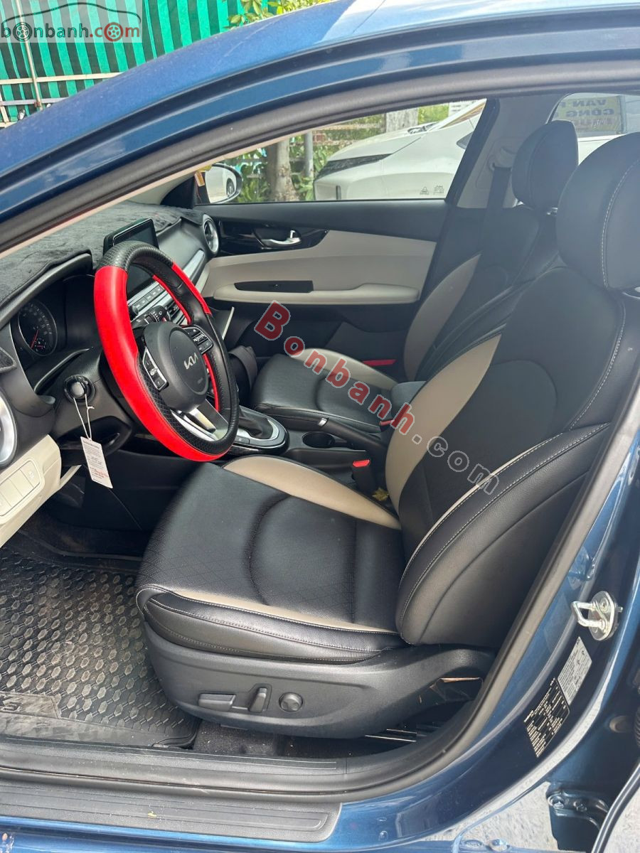 Bán ô tô Kia K3 Luxury 1.6 AT - 2025 - xe cũ