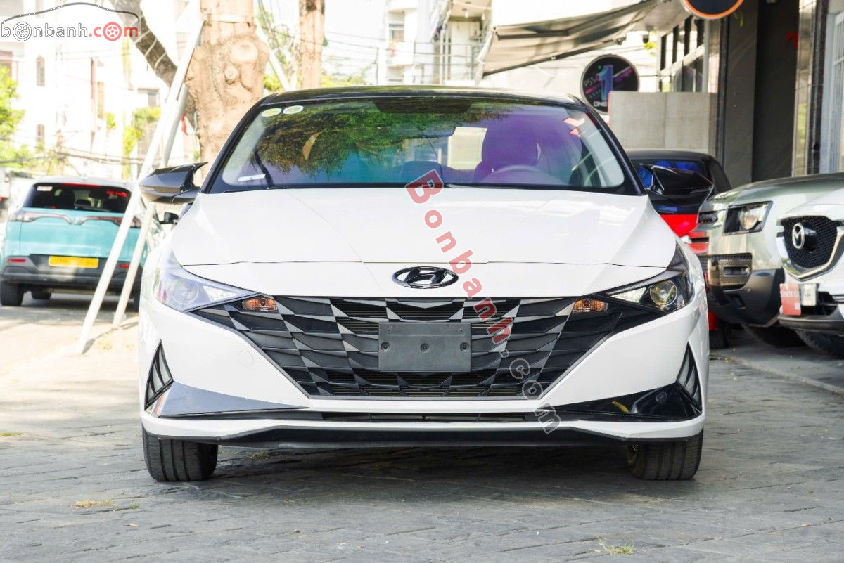 Bán ô tô Hyundai Elantra 1.6 AT Tiêu chuẩn - 2024 - xe cũ