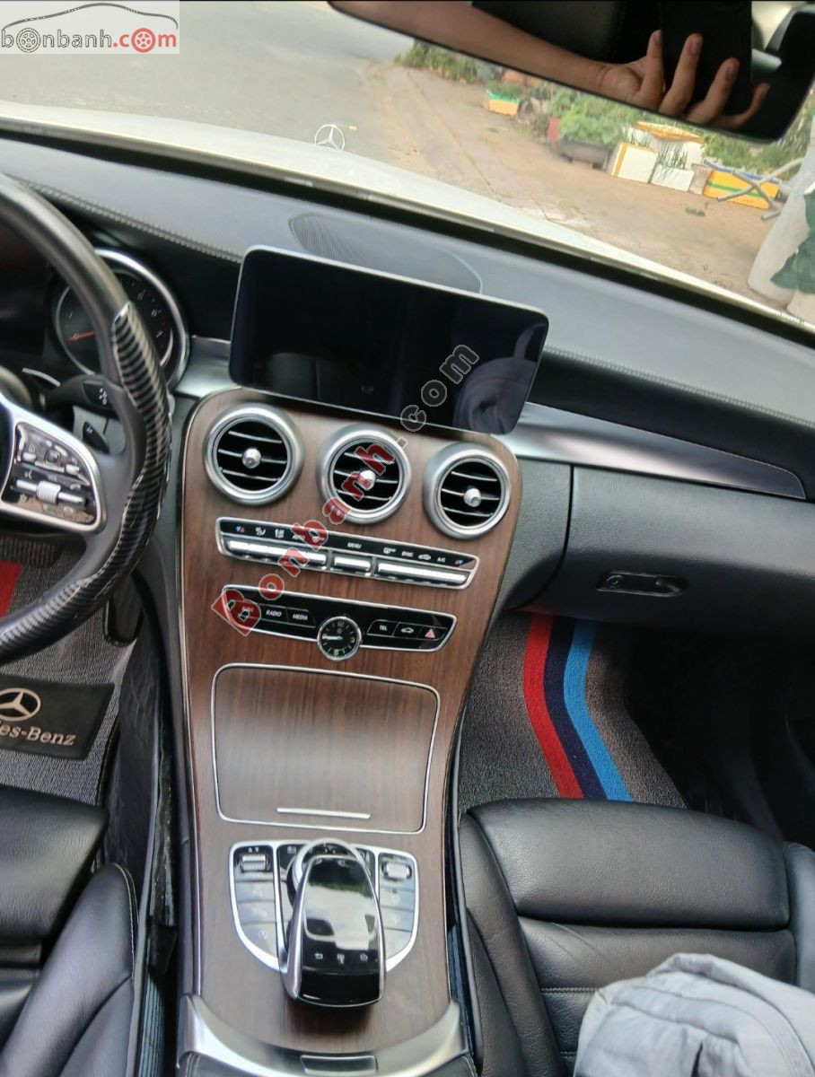 Bán ô tô Mercedes Benz C class C200 Exclusive - 2020 - xe cũ