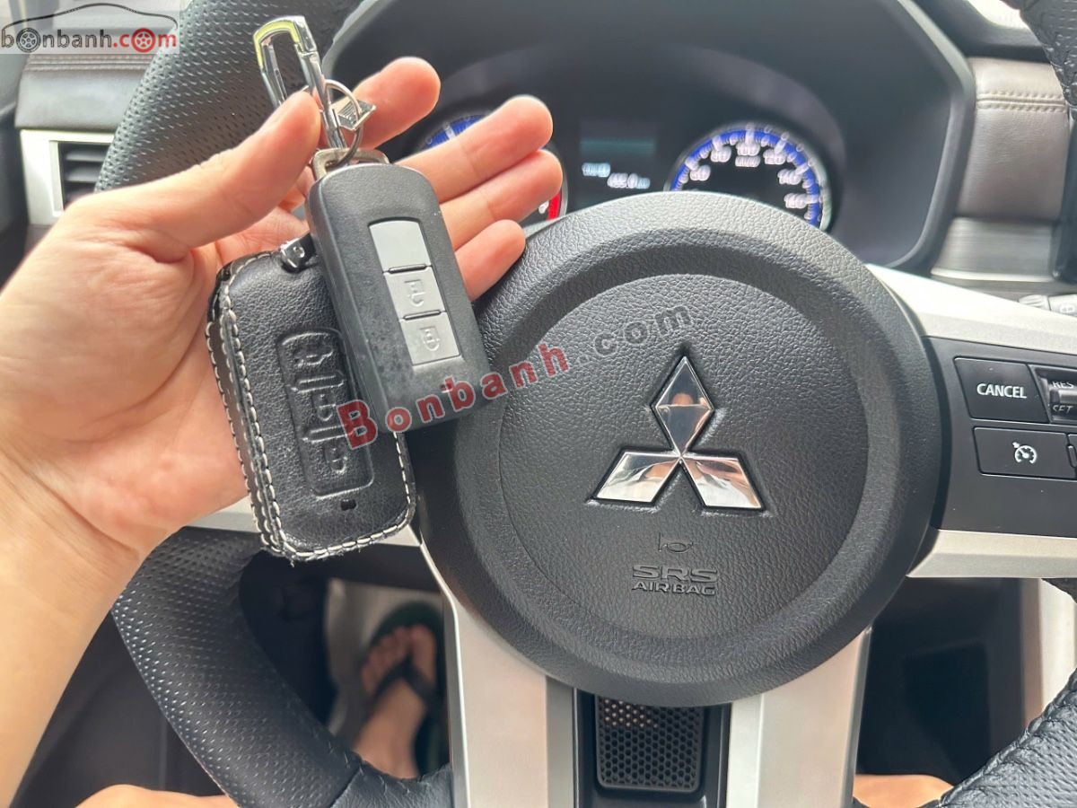 Bán ô tô Mitsubishi Xpander Premium 1.5 AT - 2023 - xe cũ