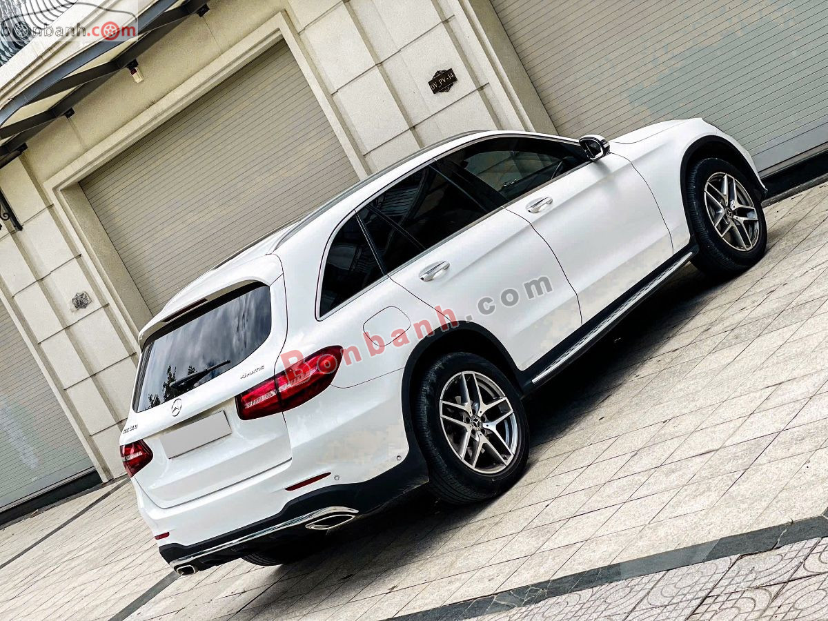 Bán ô tô Mercedes Benz GLC 300 4Matic - 2018 - xe cũ