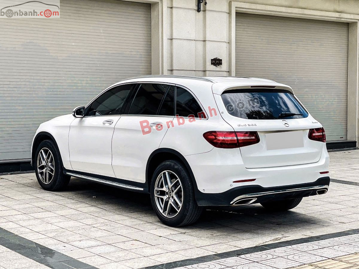 Bán ô tô Mercedes Benz GLC 300 4Matic - 2018 - xe cũ
