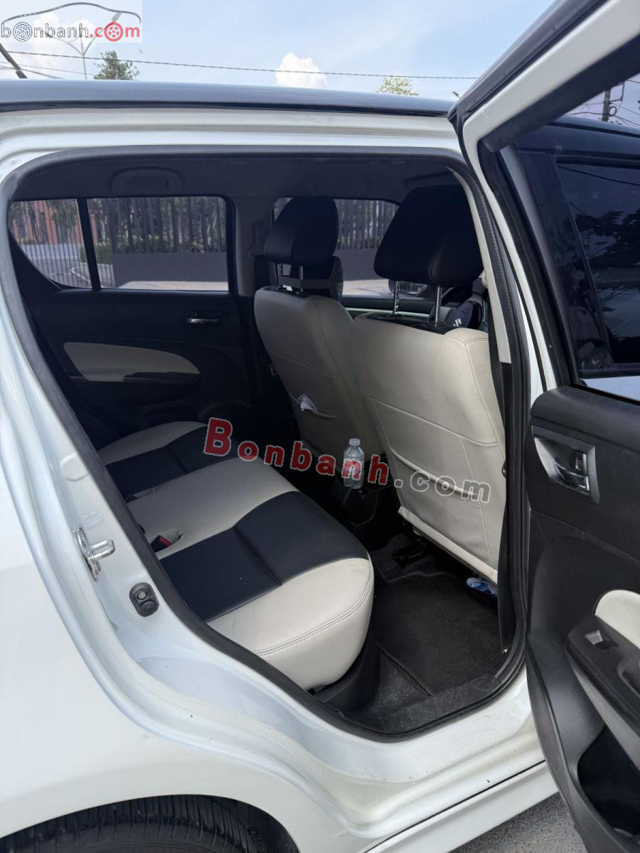 Bán ô tô Suzuki Swift 1.4 AT - 2014 - xe cũ